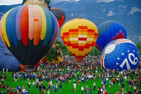 hot air balloon colorado springs labor day